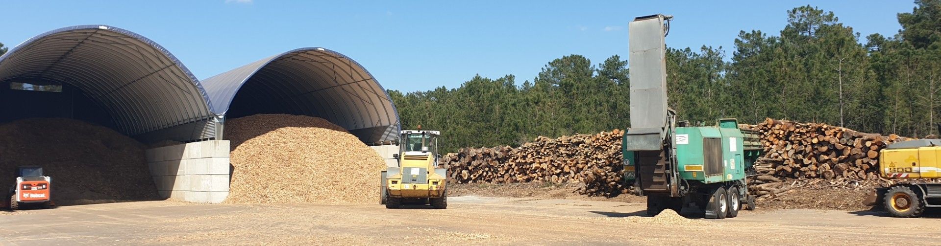 Plaquettes pour paillage, manutention et broyage de bois